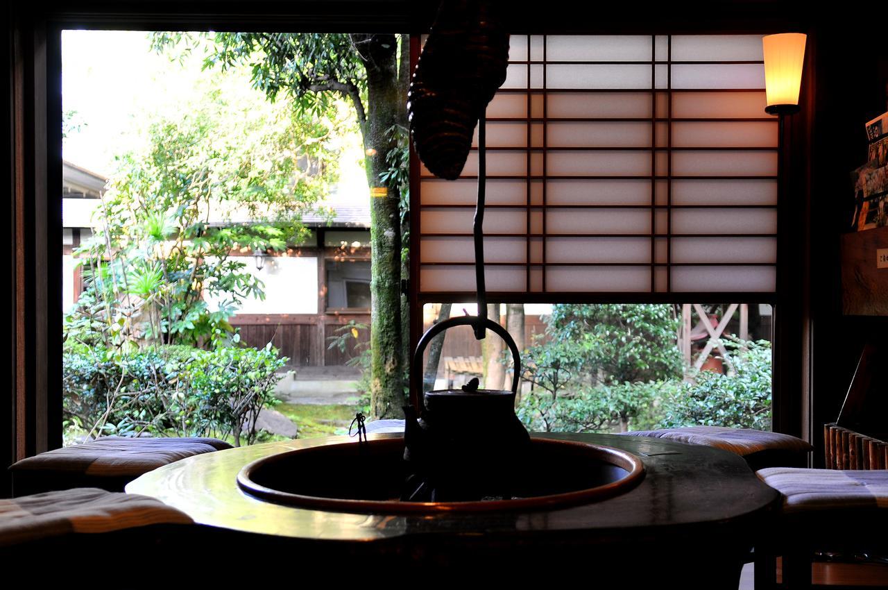 Hitoyoshi Ryokan Exteriör bild